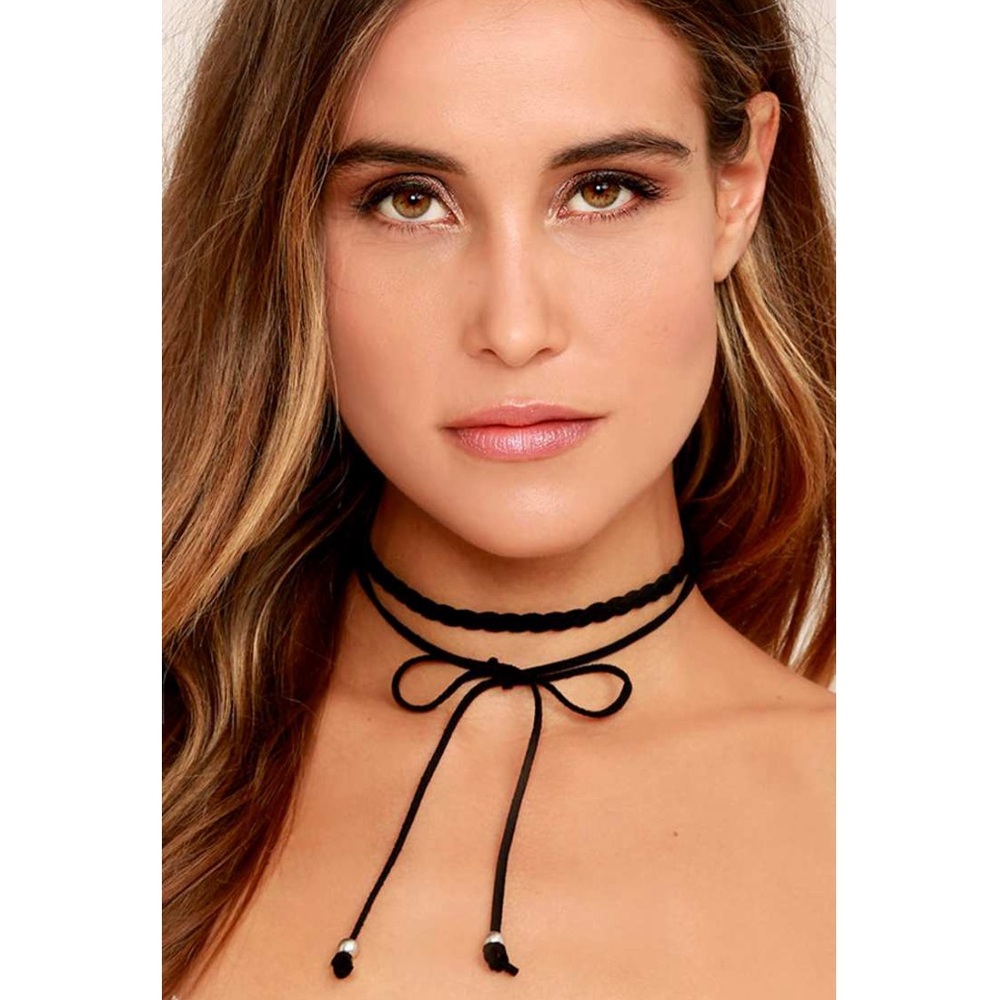 5/$15 🩷 MUST BUNDLE Lulus Everyday is a Winding Road Suede Layered Choker
